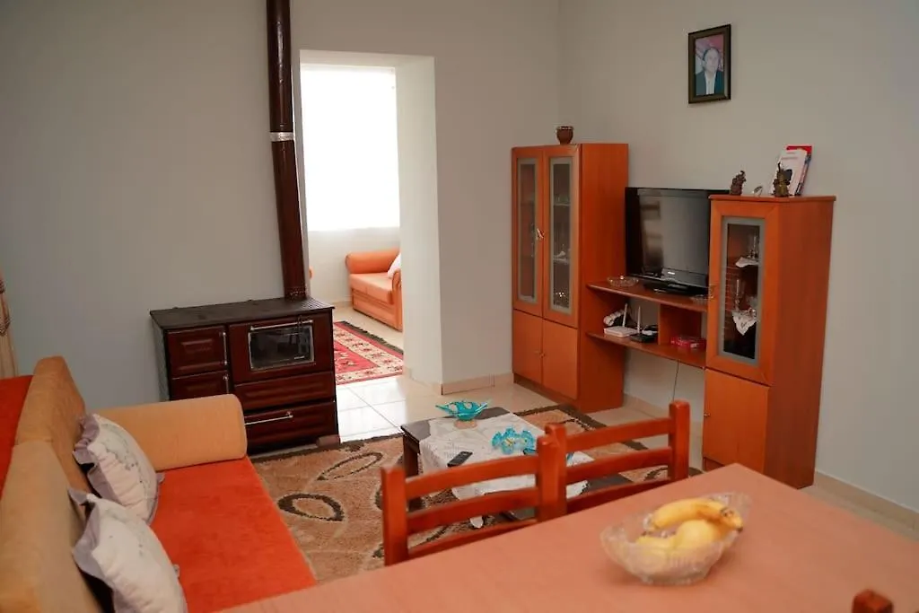 Elimelivelaj Villa Permet Holiday home